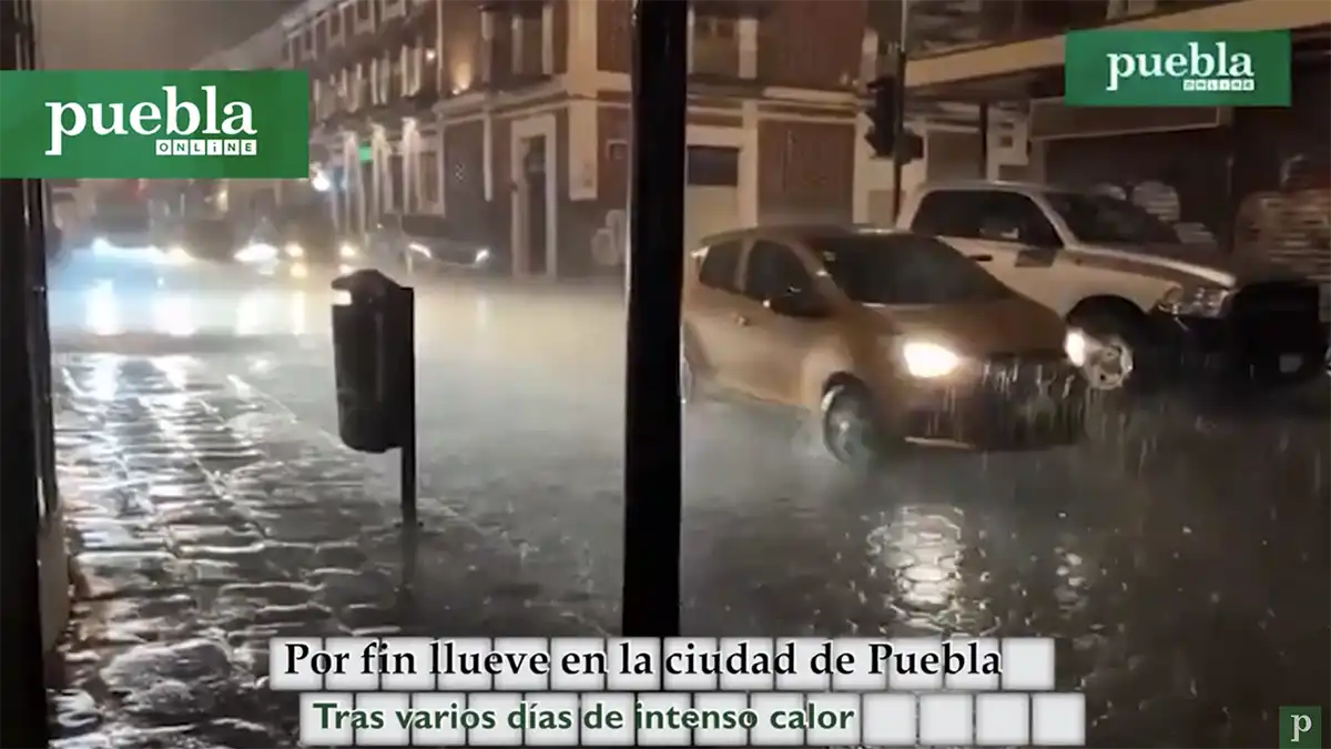 Por fin llueve en la ciudad de Puebla tras varios días de intenso calor